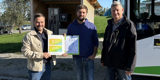 Foto: Verleihung der Urkunde zur Biogasanlage des Monats September an die Duelli Energie GmbH, © Johannes Zeugner