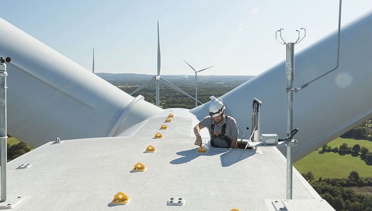 Webseminar "Wer bringt die Energiewende? – Arbeitskräfte für die EE Branche gewinnen" 