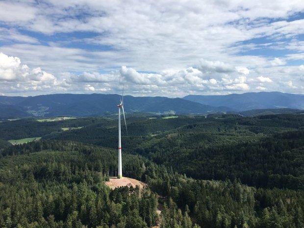 Der Südwesten braucht mehr Windenergieanlagen – Anlage bei Biederbach im Schwarzwald. Foto: BWE / Sandra Majer